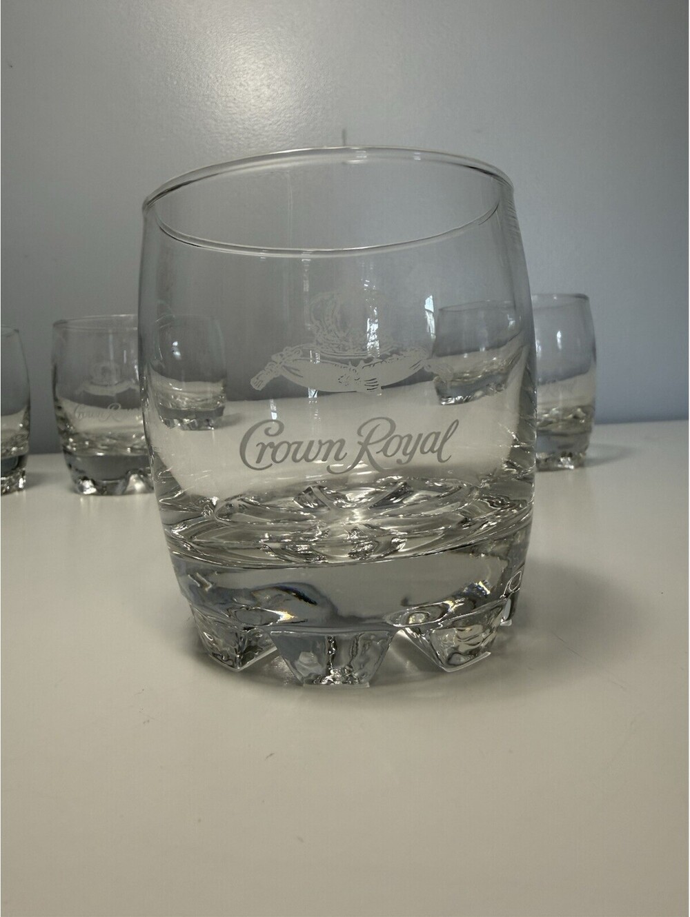 VTG Set of 4 Crown Royal Rocks Glasses, Round Eight-Point Base Made in Italy EUC